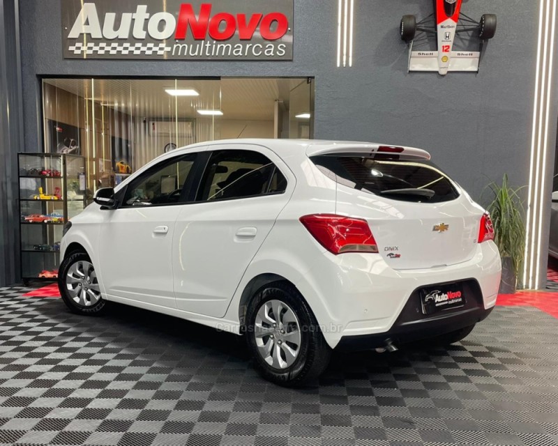 ONIX 1.0 MPFI LT 8V FLEX 4P MANUAL - 2019 - VACARIA