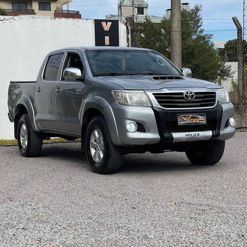 HILUX 3.0 4X4 8V DIESEL 4P MANUAL - 2015 - CAXIAS DO SUL