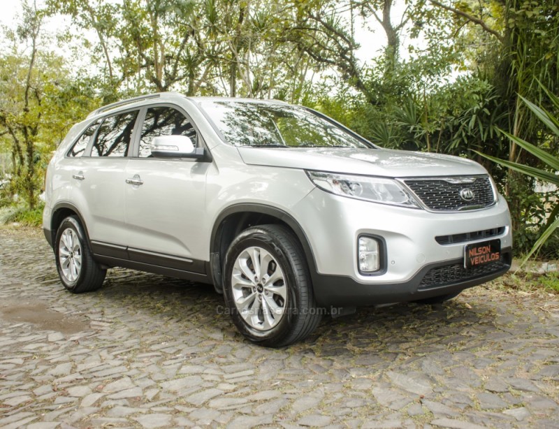 SORENTO 2.4 S.356 4X2 16V GASOLINA 4P AUTOMÁTICO - 2015 - NOVO HAMBURGO