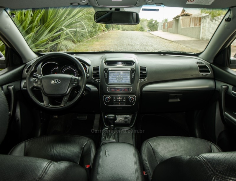SORENTO 2.4 S.356 4X2 16V GASOLINA 4P AUTOMÁTICO - 2015 - NOVO HAMBURGO