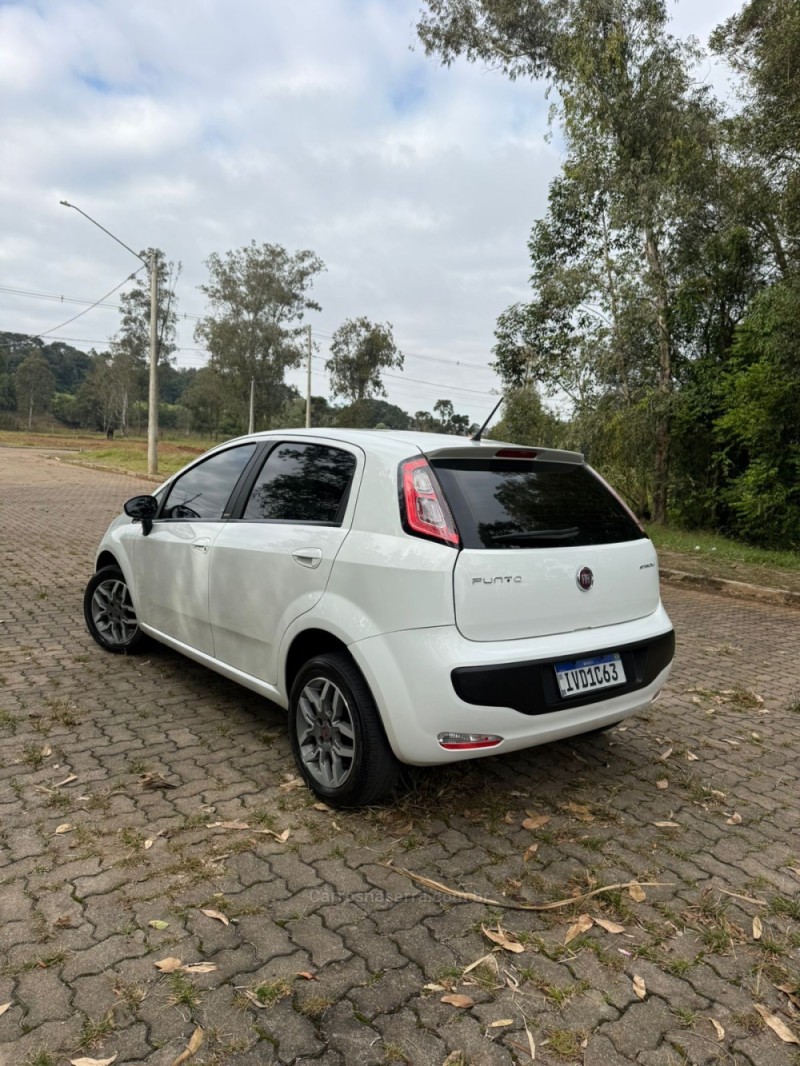 PUNTO 1.4 ATTRACTIVE 8V FLEX 4P MANUAL - 2014 - ARROIO DO MEIO