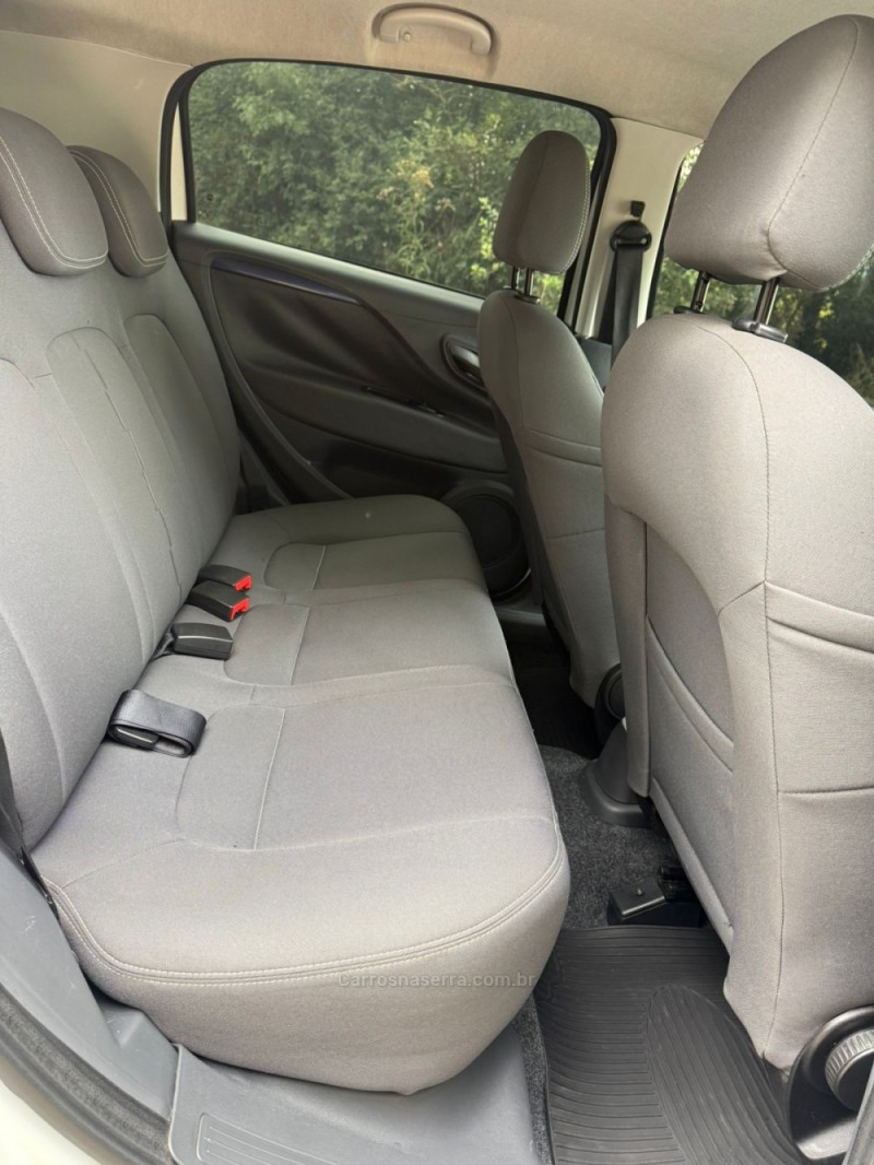PUNTO 1.4 ATTRACTIVE 8V FLEX 4P MANUAL - 2014 - ARROIO DO MEIO
