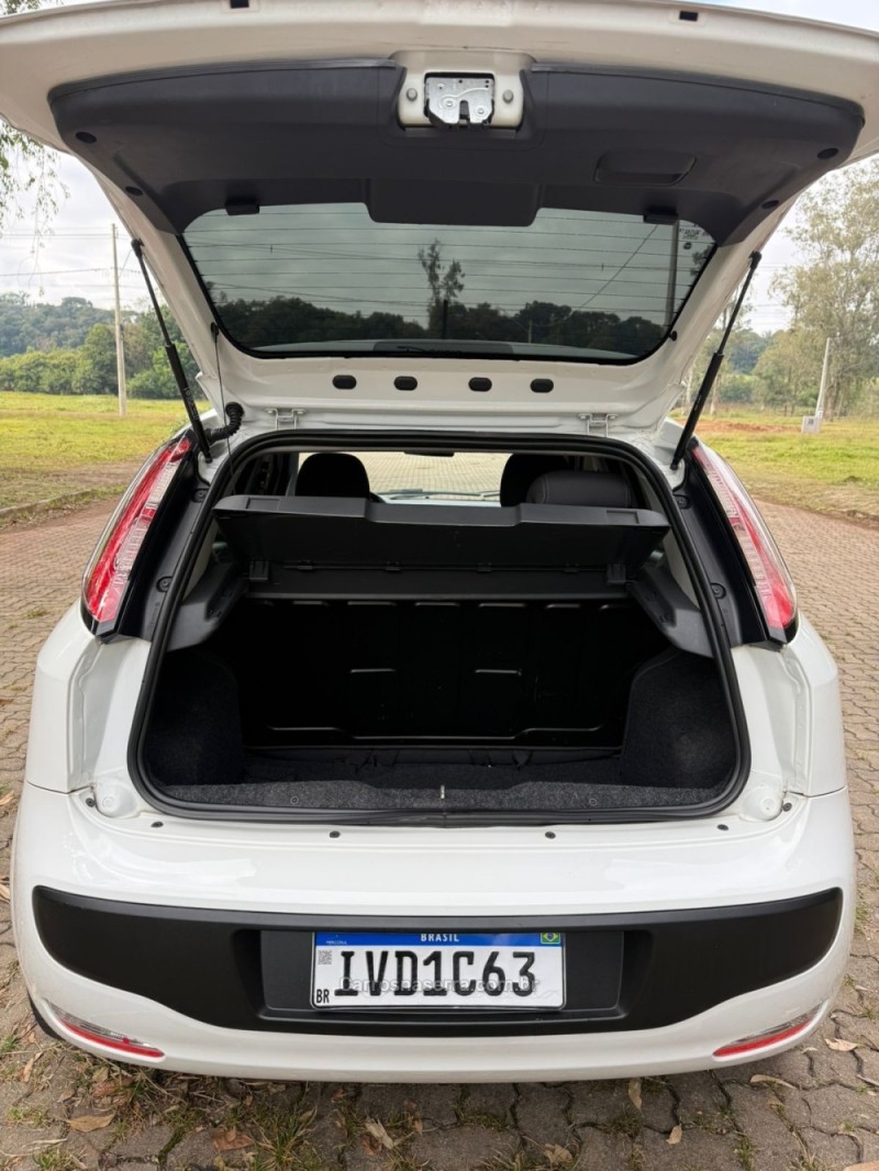 PUNTO 1.4 ATTRACTIVE 8V FLEX 4P MANUAL - 2014 - ARROIO DO MEIO