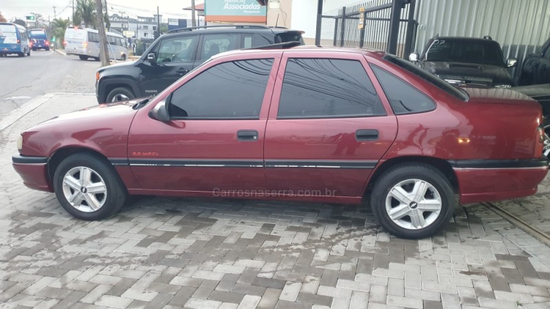VECTRA 2.0 MPFI CD PLUS 8V GASOLINA 4P MANUAL - 1995 - CAXIAS DO SUL