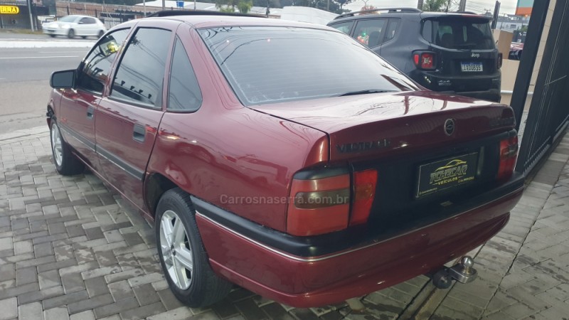 VECTRA 2.0 MPFI CD PLUS 8V GASOLINA 4P MANUAL - 1995 - CAXIAS DO SUL