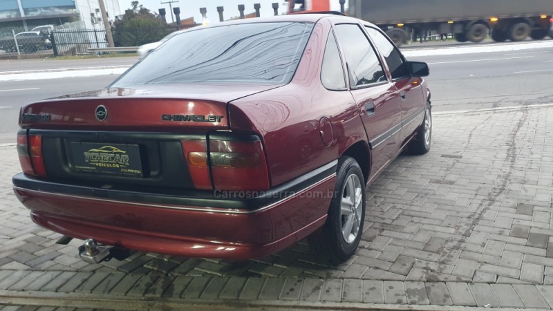 VECTRA 2.0 MPFI CD PLUS 8V GASOLINA 4P MANUAL - 1995 - CAXIAS DO SUL