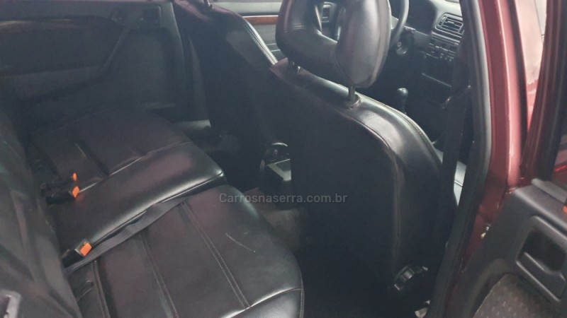 VECTRA 2.0 MPFI CD PLUS 8V GASOLINA 4P MANUAL - 1995 - CAXIAS DO SUL