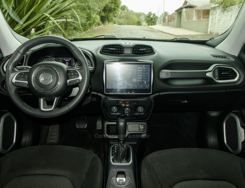 RENEGADE 1.8 16V FLEX 4P AUTOMÁTICO - 2020 - NOVO HAMBURGO