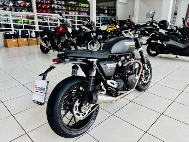 SPEED TWIN 1200CC  - 2022 - NOVO HAMBURGO