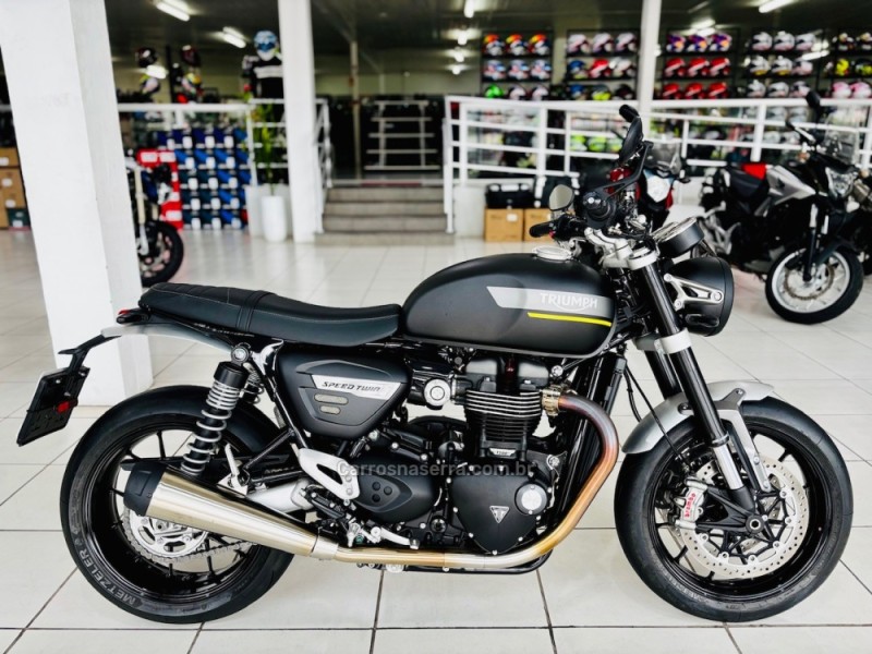speed twin 1200cc  2022 novo hamburgo