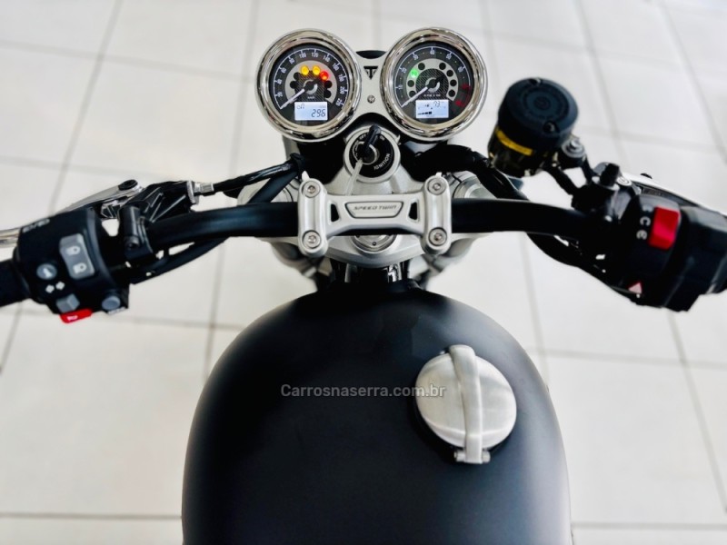 SPEED TWIN 1200CC  - 2022 - NOVO HAMBURGO