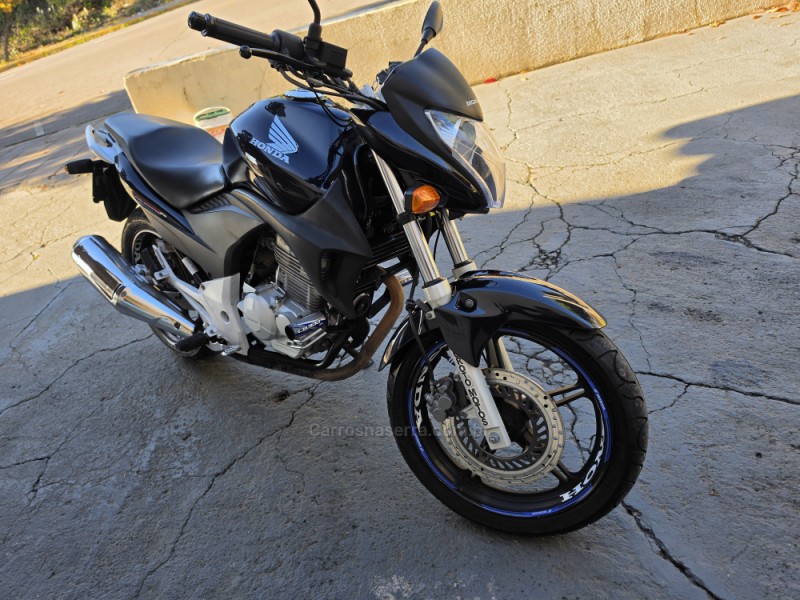 CB 300R ABS - 2012 - BENTO GONçALVES