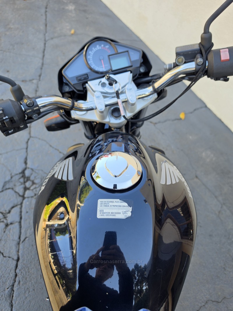 CB 300R ABS - 2012 - BENTO GONçALVES