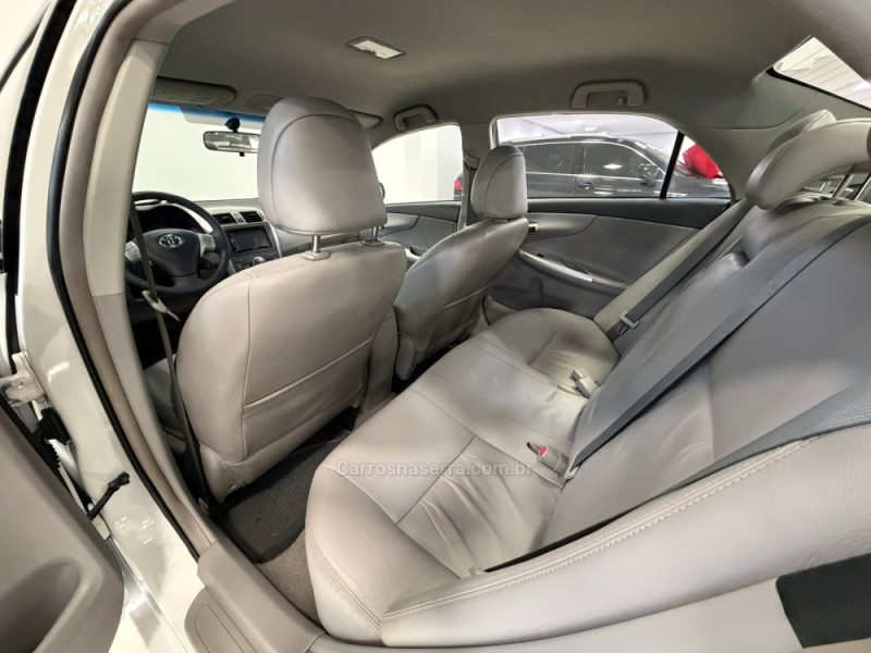 COROLLA 2.0 XEI 16V FLEX 4P AUTOMÁTICO - 2013 - BENTO GONçALVES