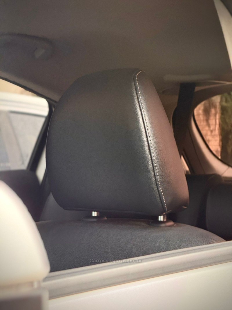 HR-V 1.8 16V FLEX EX 4P AUTOMÁTICO - 2016 - ENCANTADO