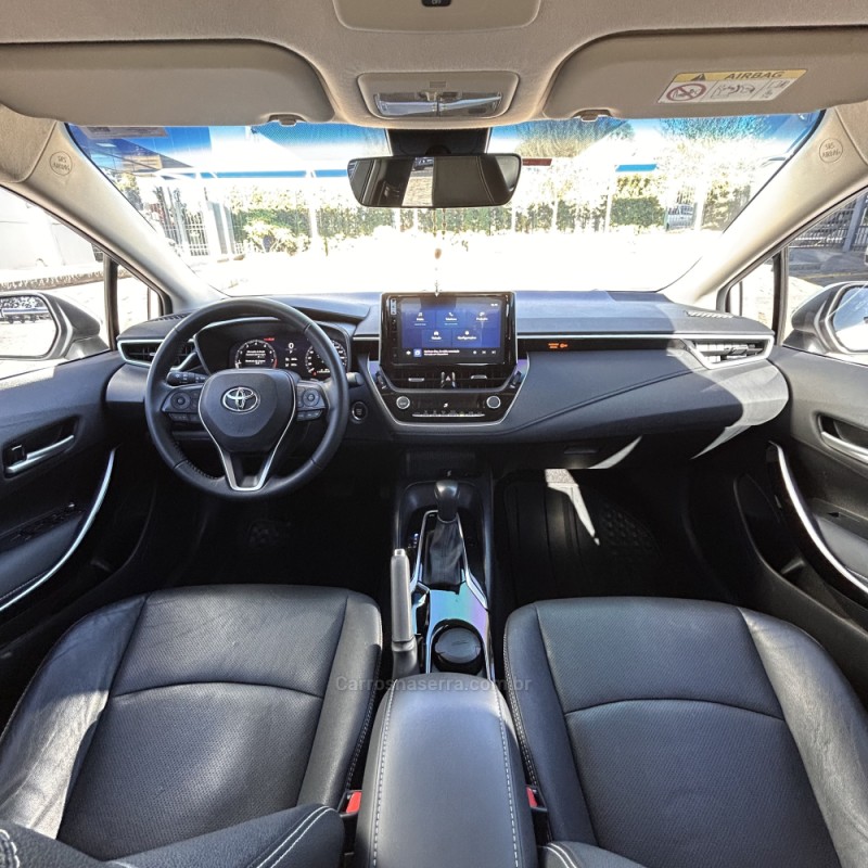 COROLLA 2.0 XEI 16V FLEX 4P AUTOMÁTICO - 2024 - VACARIA