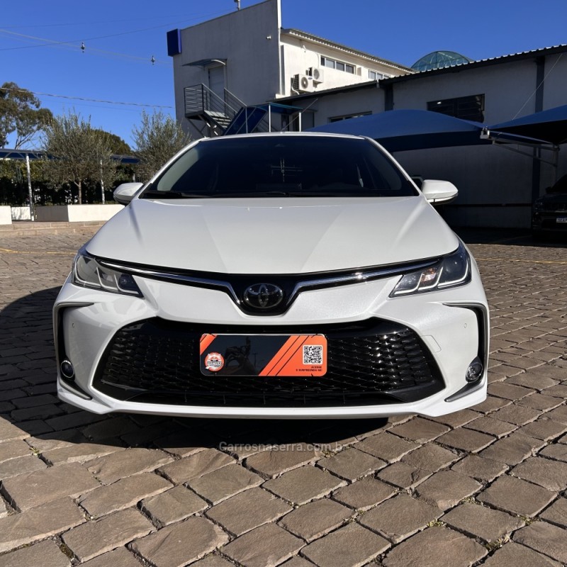 COROLLA 2.0 XEI 16V FLEX 4P AUTOMÁTICO - 2024 - VACARIA
