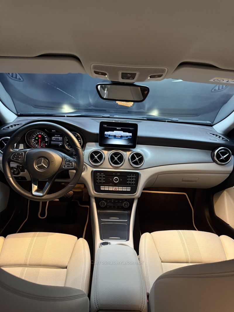 GLA 200 1.6 CGI ADVANCE 16V TURBO GASOLINA 4P AUTOMÁTICO - 2020 - FARROUPILHA