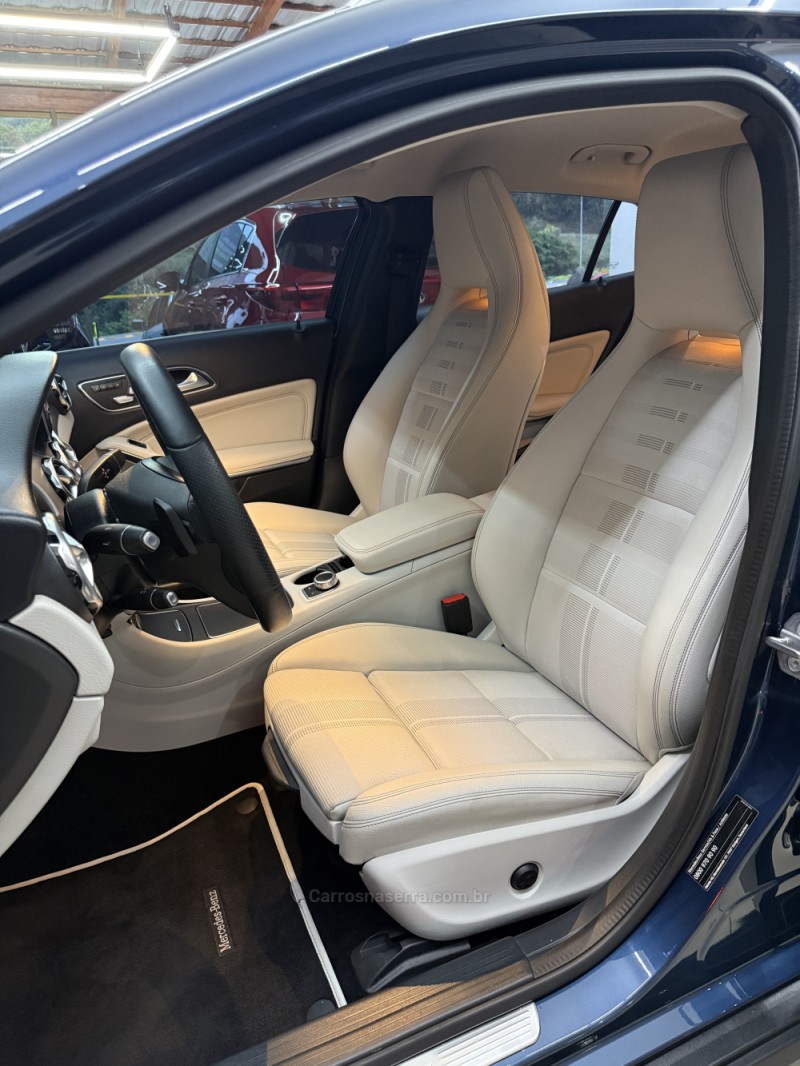 GLA 200 1.6 CGI ADVANCE 16V TURBO GASOLINA 4P AUTOMÁTICO - 2020 - FARROUPILHA