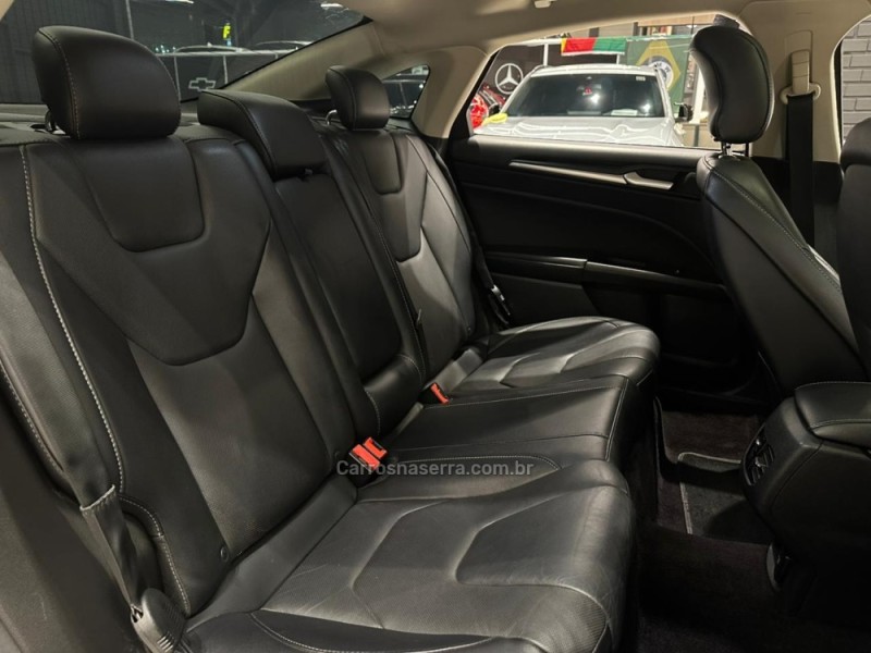 FUSION 2.0 TITANIUM AWD 16V GASOLINA 4P AUTOMÁTICO - 2017 - CAXIAS DO SUL