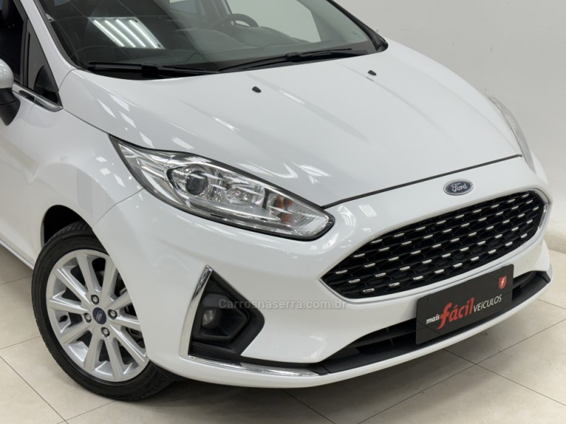 FIESTA 1.6 TITANIUM HATCH 16V FLEX 4P AUTOMÁTICO - 2018 - SANTA CRUZ DO SUL
