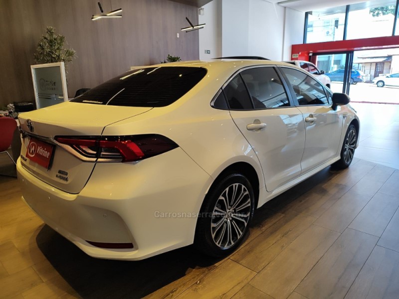 COROLLA 1.8 ALTIS PREMIUM 16V HÍBRIDO 4P AUTOMÁTICO - 2021 - ERECHIM