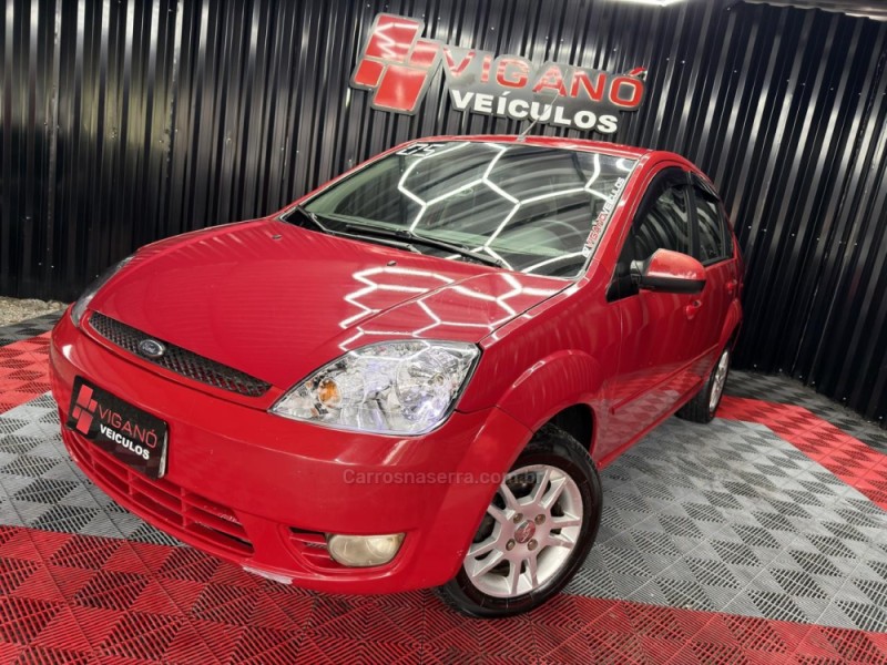 FIESTA 1.0 MPI SUPERCHARGER 8V GASOLINA 4P MANUAL - 2005 - CAXIAS DO SUL