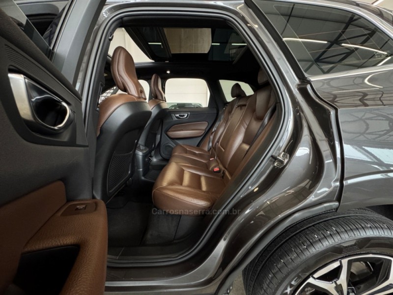 XC60 T8 EXPRESS HÍBRIDO INSCRIPT GASOLINA 4P AUTOMÁTICO - 2022 - BENTO GONçALVES