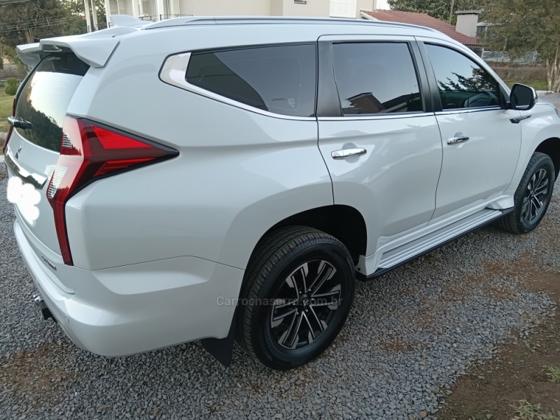 PAJERO SPORT 2.4 HPE-S 4X4 DIESEL 4P AUTOMÁTICO - 2023 - BENTO GONçALVES