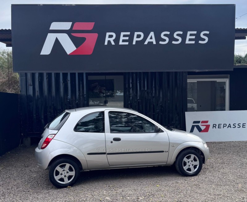 KA 1.0 I 8V GASOLINA 2P MANUAL - 2002 - PORTãO