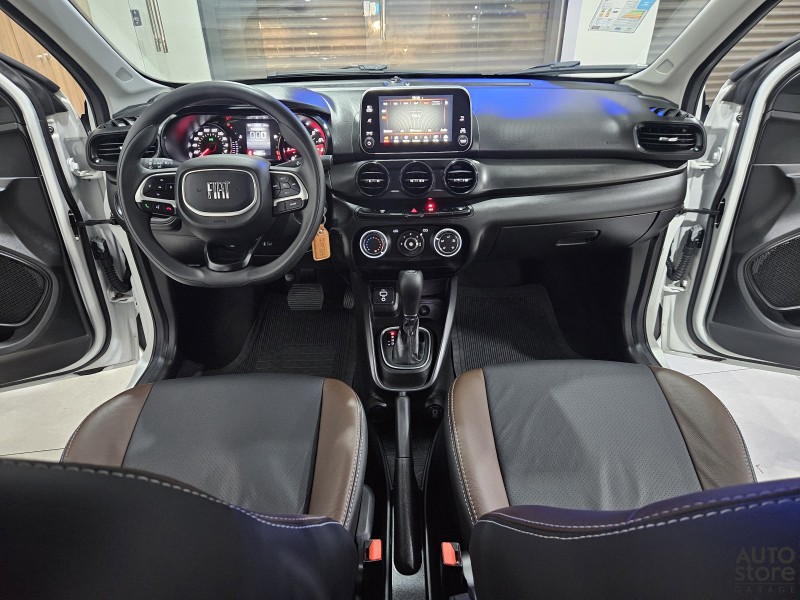 CRONOS 1.3 DRIVE FLEX 4P AUTOMÁTICO - 2025 - CAXIAS DO SUL