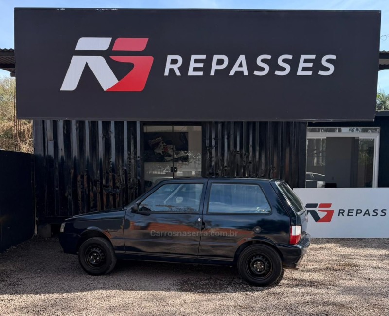 UNO 1.0 IE MILLE EX 8V GASOLINA 2P MANUAL - 2010 - PORTãO