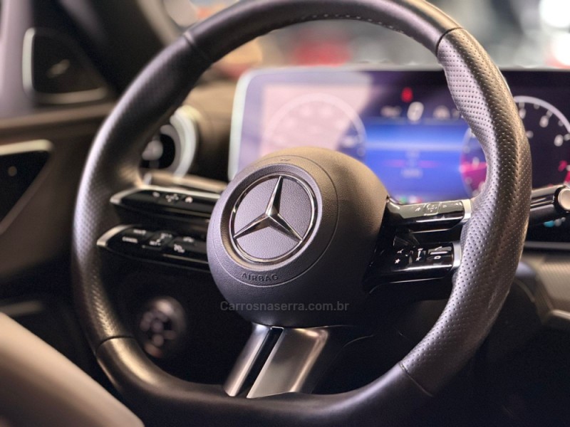 C 300 2.0 EQ BOOST AMG LINE HÍBRIDO 4P AUTOMÁTICO - 2024 - NOVO HAMBURGO