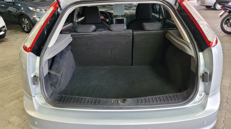 FOCUS 1.6 GLX 8V FLEX 4P MANUAL - 2012 - GARIBALDI