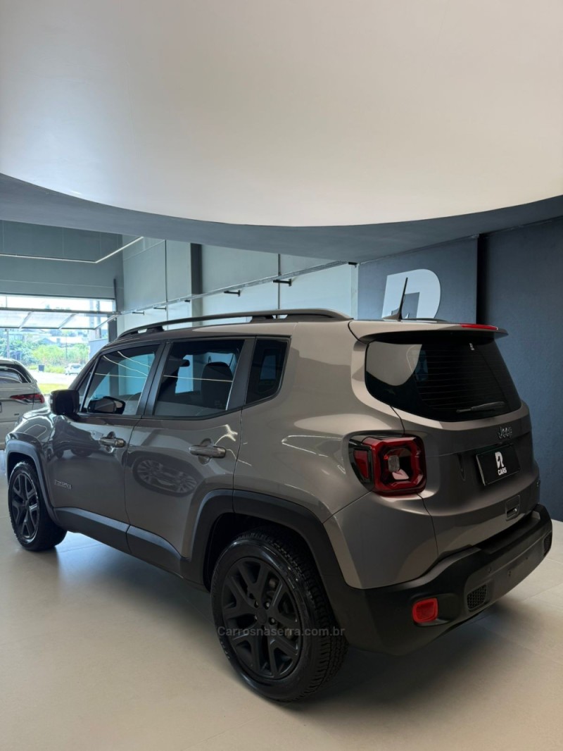 RENEGADE 1.8 16V FLEX LONGITUDE 4P AUTOMÁTICO - 2020 - LAJEADO