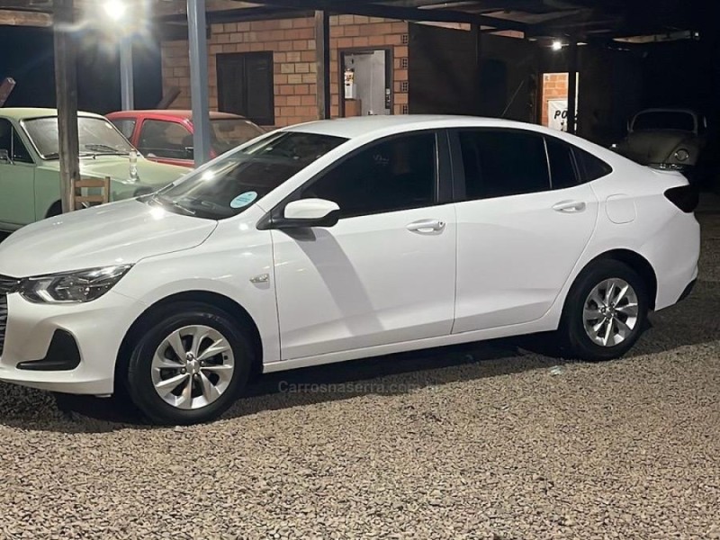 onix 1.0 lt plus 12v turbo 4p flex manual 2023 tapejara