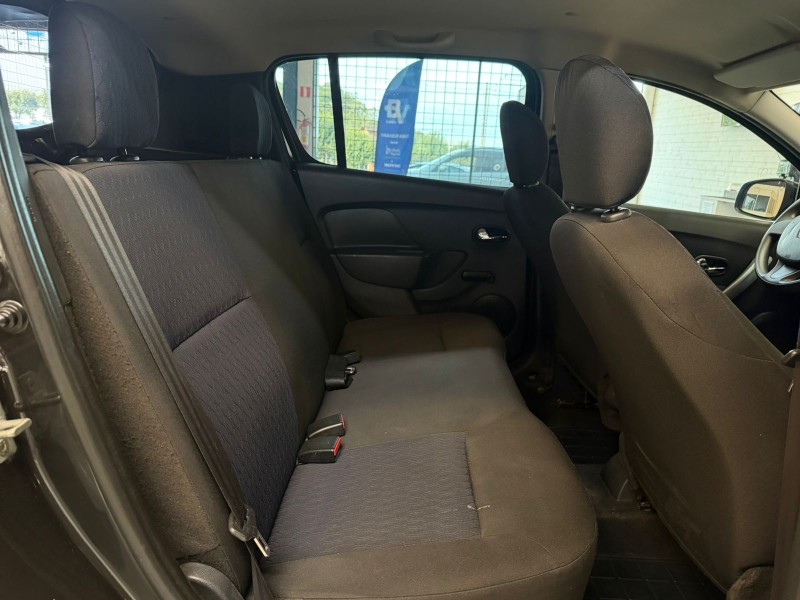 SANDERO 1.6 EXPRESSION 16V FLEX 4P MANUAL - 2016 - CAXIAS DO SUL