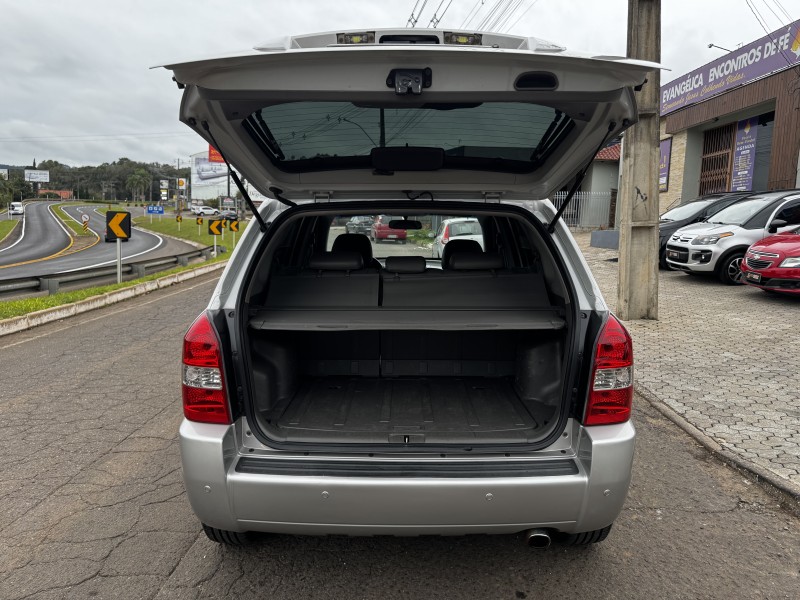 TUCSON 2.0 MPFI GL 16V 143CV 2WD GASOLINA 4P AUTOMÁTICO - 2010 - DOIS IRMãOS