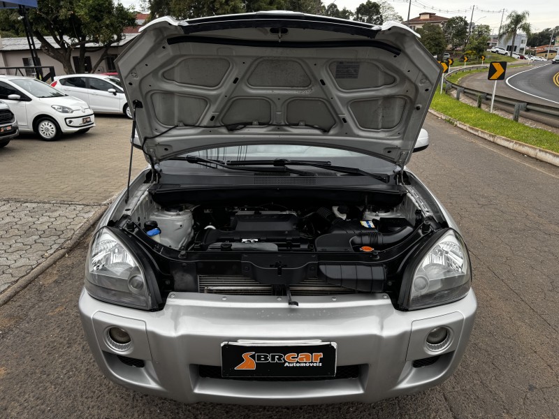 TUCSON 2.0 MPFI GL 16V 143CV 2WD GASOLINA 4P AUTOMÁTICO - 2010 - DOIS IRMãOS