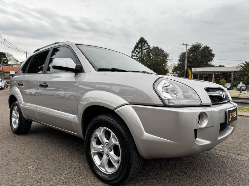 TUCSON 2.0 MPFI GL 16V 143CV 2WD GASOLINA 4P AUTOMÁTICO - 2010 - DOIS IRMãOS