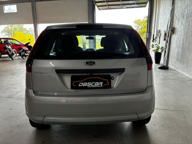 FIESTA 1.0 MPI CLASS HATCH 8V FLEX 4P MANUAL - 2013 - BOM PRINCíPIO
