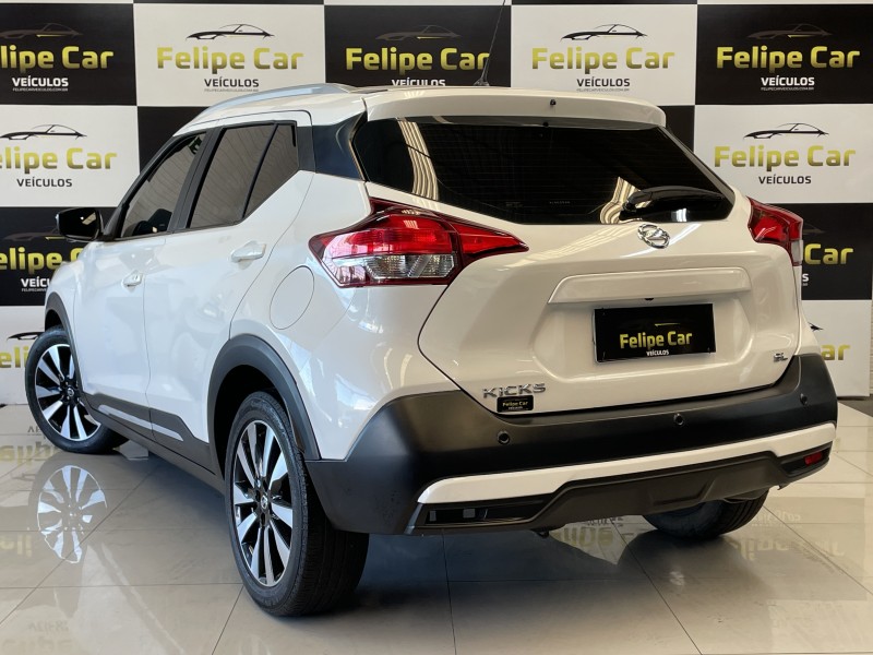 KICKS 1.6 16V FLEX SL 4P XTRONIC - 2017 - CAXIAS DO SUL