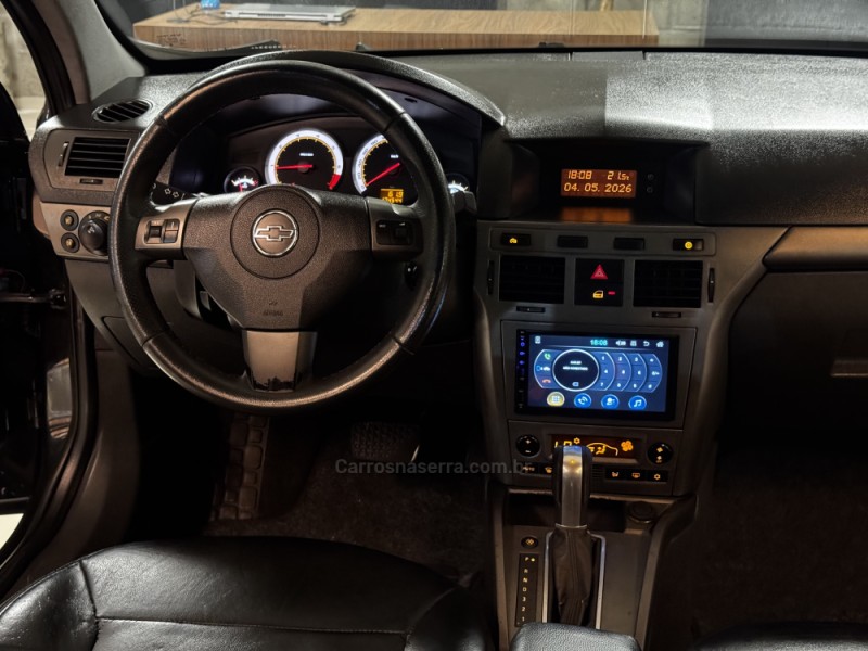 VECTRA 2.0 MPFI GT HATCH 8V FLEX 4P AUTOMÁTICO - 2011 - DOIS IRMãOS