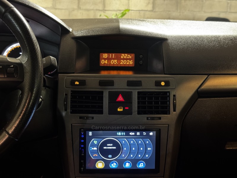 VECTRA 2.0 MPFI GT HATCH 8V FLEX 4P AUTOMÁTICO - 2011 - DOIS IRMãOS