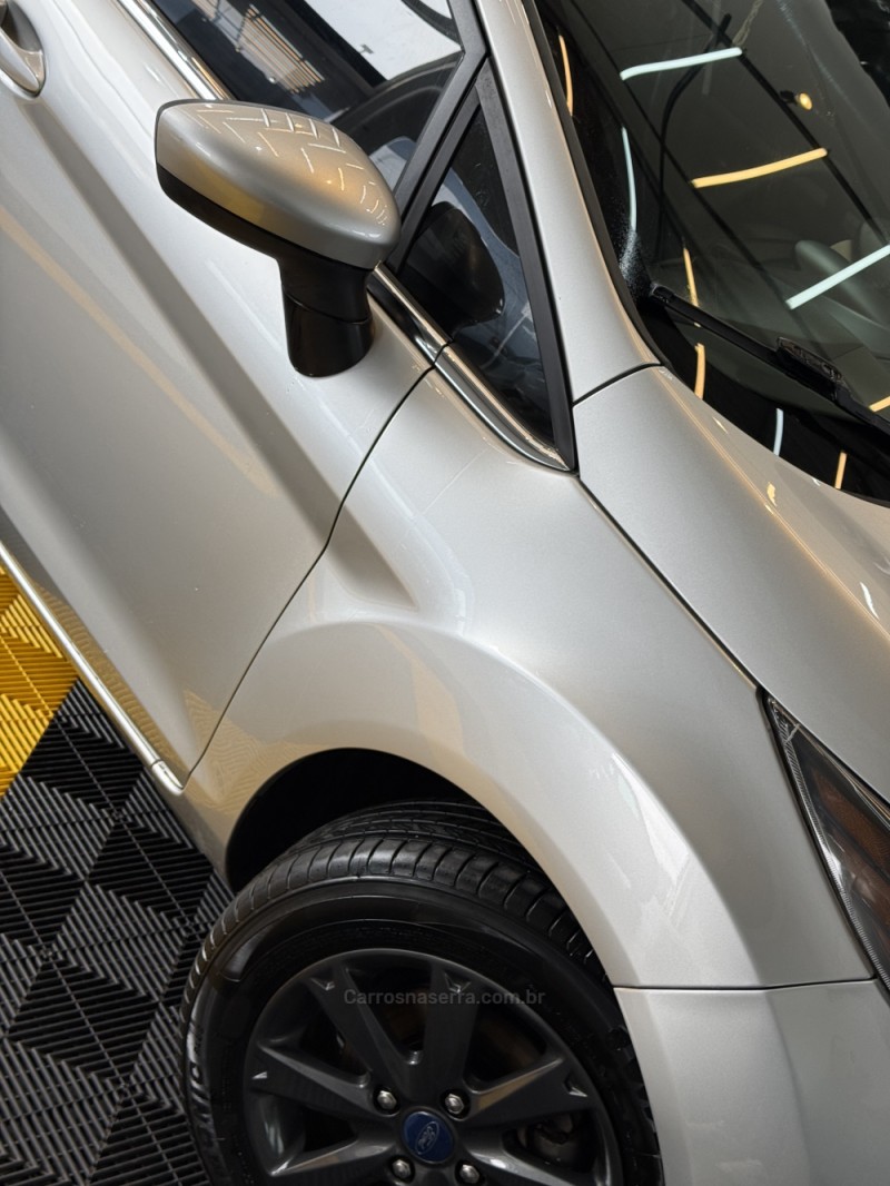FIESTA 1.6 SE HATCH 16V FLEX 4P MANUAL - 2012 - LAJEADO