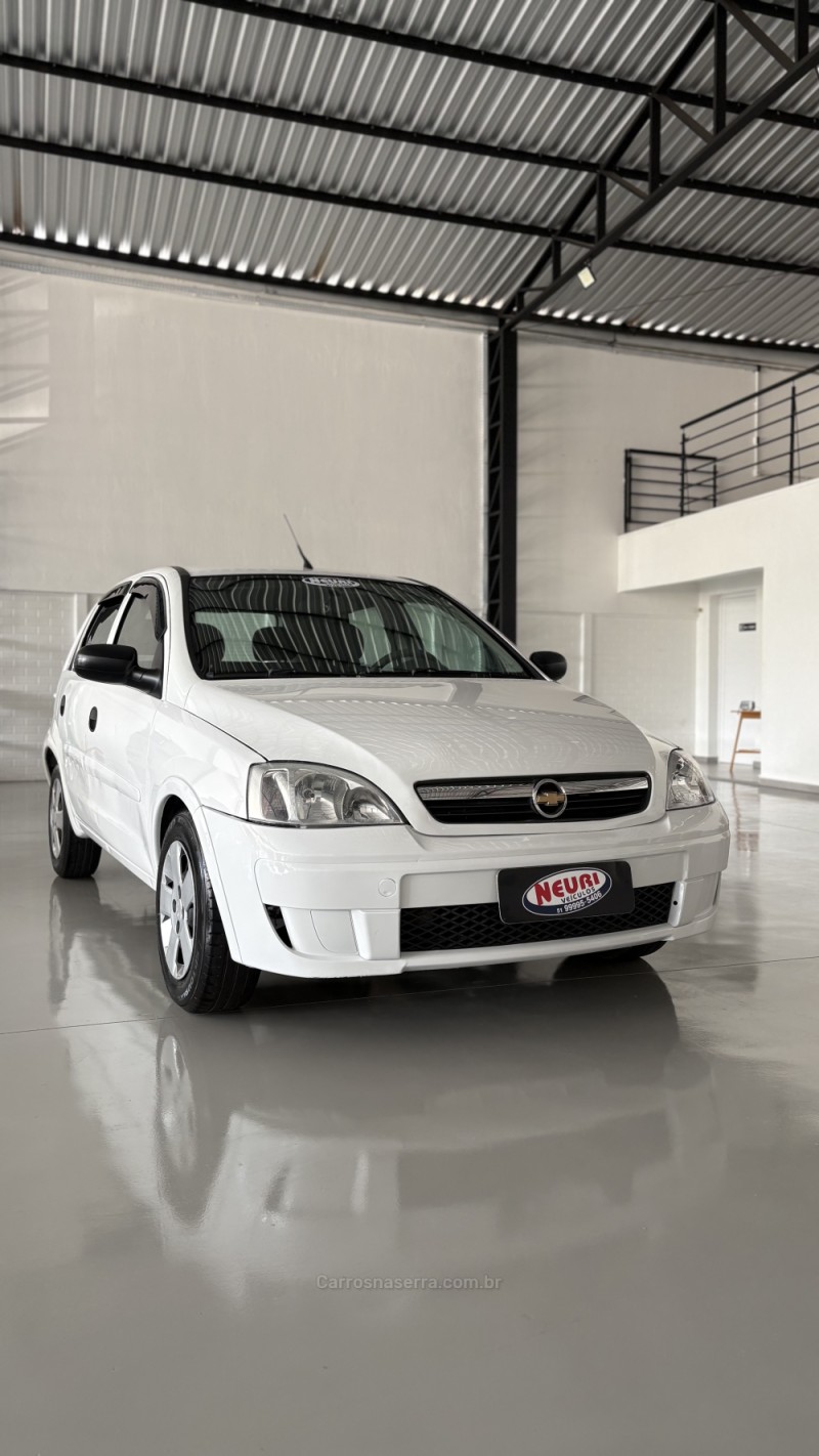 CORSA 1.4 MPFI MAXX SEDAN 8V FLEX 4P MANUAL