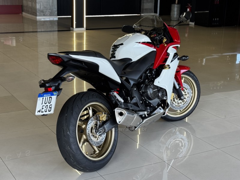 CBR 600F ABS - 2013 - DOIS IRMãOS
