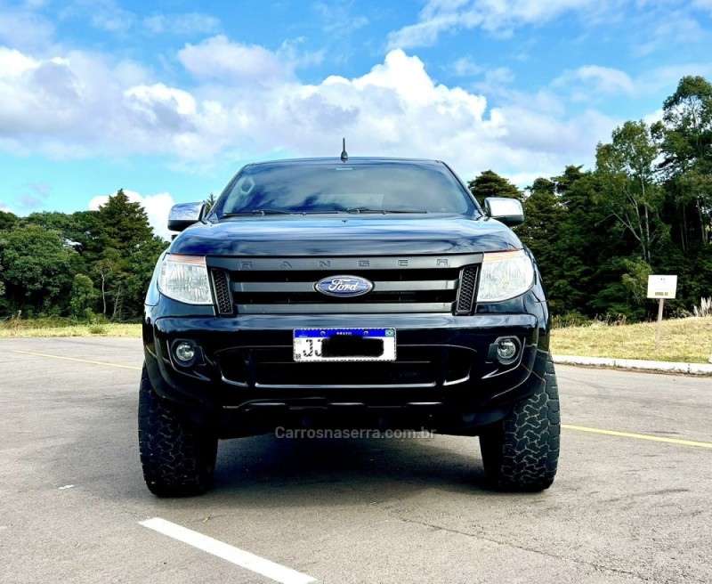 RANGER 3.2 XLT 4X4 CD 20V DIESEL 4P MANUAL - 2013 - CARLOS BARBOSA