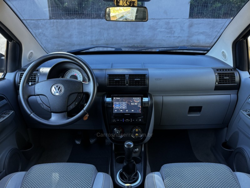 SPACEFOX 1.6 MI ROUTE 8V FLEX 4P MANUAL - 2010 - DOIS IRMãOS