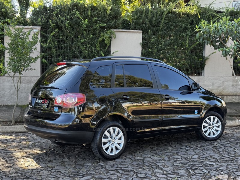 SPACEFOX 1.6 MI ROUTE 8V FLEX 4P MANUAL - 2010 - DOIS IRMãOS